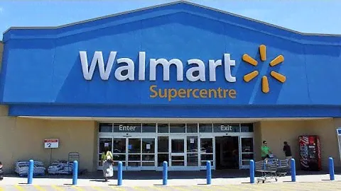 Walmart Q4 U.S. comp sales grew 1.9% vs 2.3% expected